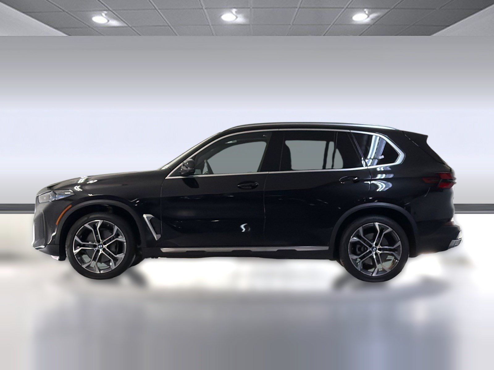 Used 2026 BMW X5 sDrive40i RWD image 2