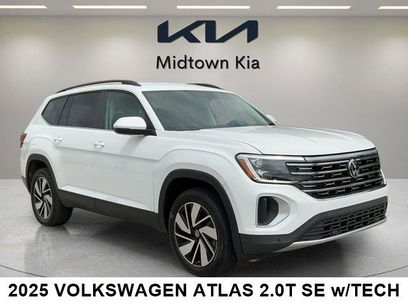 Used 2025 Volkswagen Atlas SE