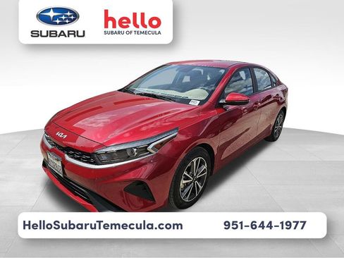 Used 2022 Kia Forte LXS w/ LXS Technology Package FWD image 1