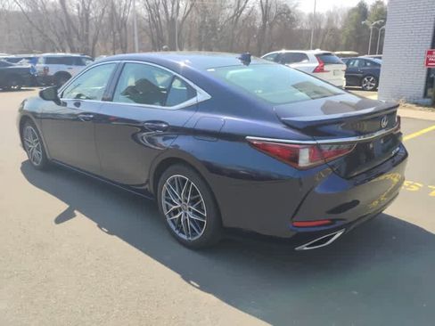 Used 2021 Lexus ES 350 w/ Premium Package image 5