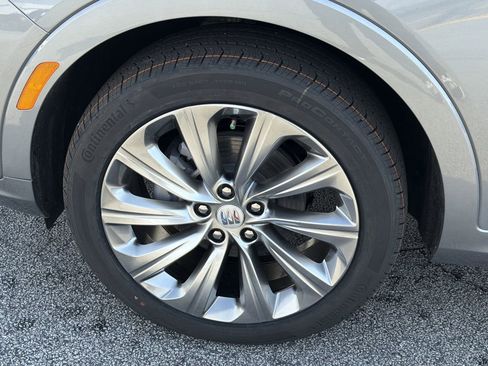 New 2026 Buick Envista Avenir image 23