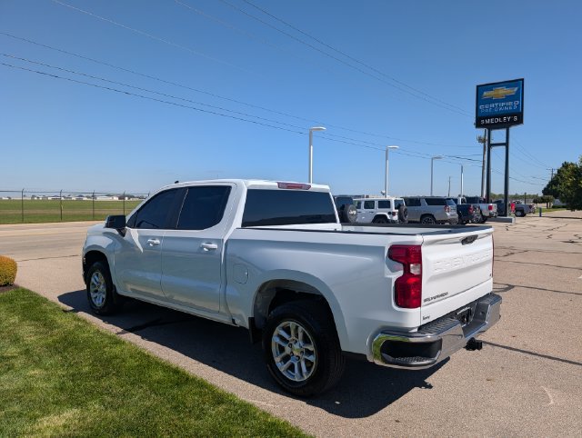 Used 2024 Chevrolet Silverado 1500 LT AWD/4WD image 10