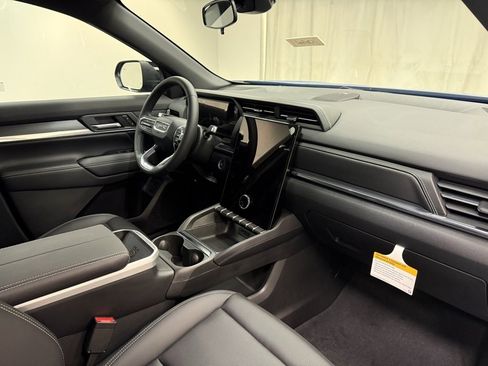 New 2026 GMC Terrain Elevation image 15