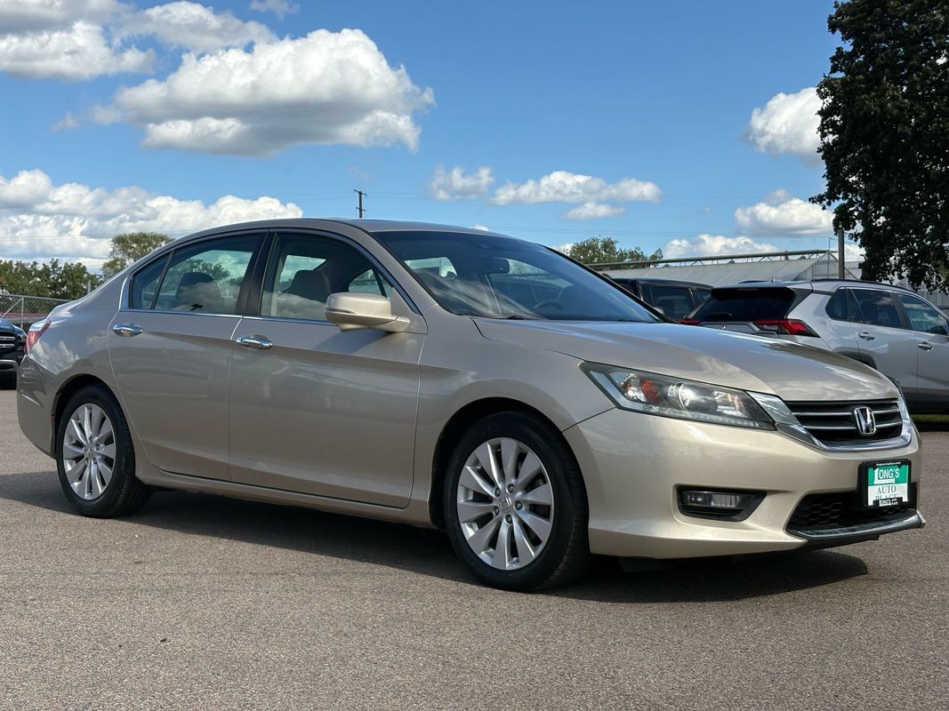 Used 2015 Honda Accord EX-L image 2