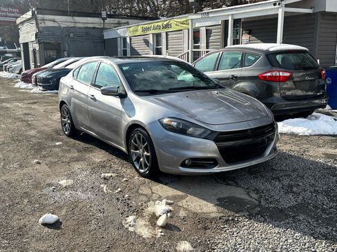 Used 2014 Dodge Dart SXT w/ Sun/Sound Group image 2