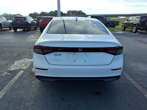 Used 2023 Honda Accord LX image 4