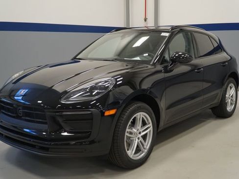 New 2026 Porsche Macan image 1