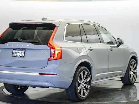 Certified 2025 Volvo XC90 T8 Ultra AWD/4WD image 5