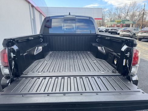 Used 2023 Toyota Tacoma Limited w/ Nightshade Package image 8