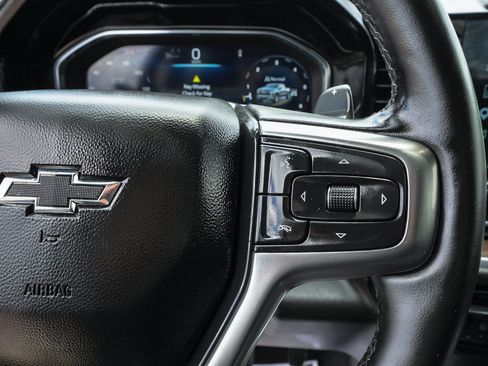 Used 2025 Chevrolet Silverado 1500 RST AWD/4WD image 21