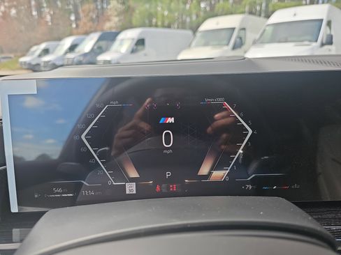 New 2026 BMW X7 xDrive40i w/ Executive Package image 19