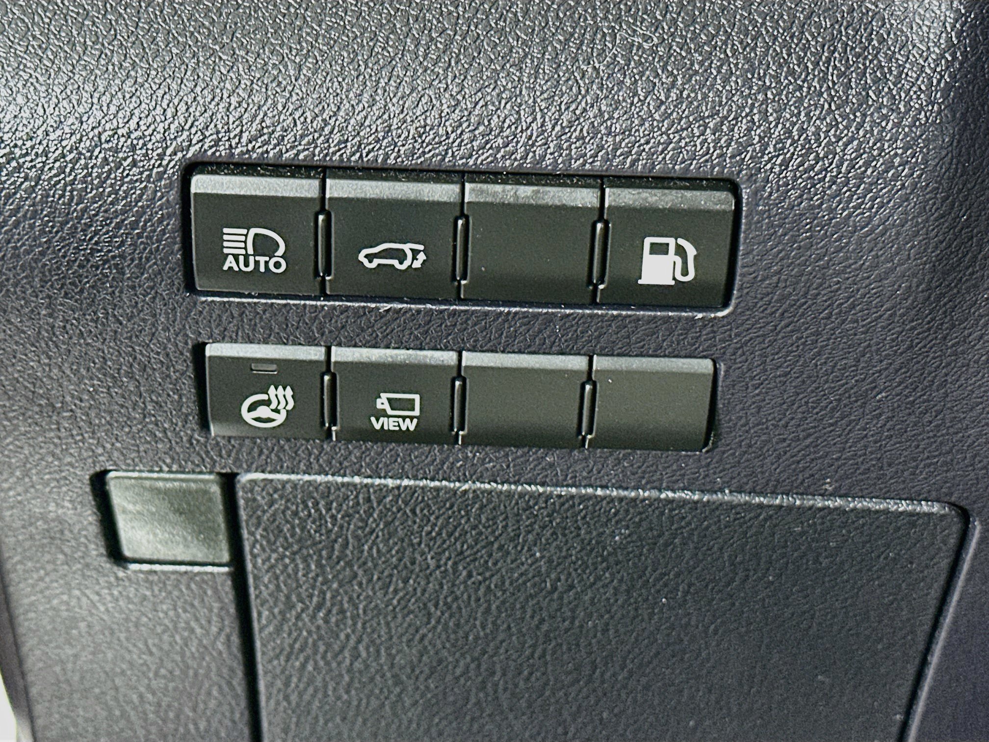 Used 2021 Lexus RX 450h AWD w/ Premium Package image 17