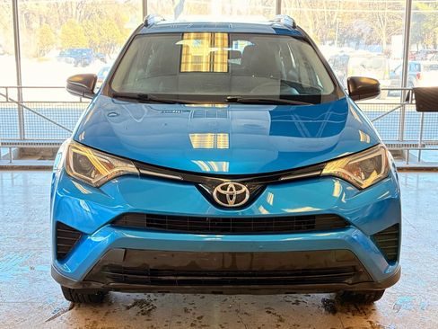 Used 2016 Toyota RAV4 LE image 5