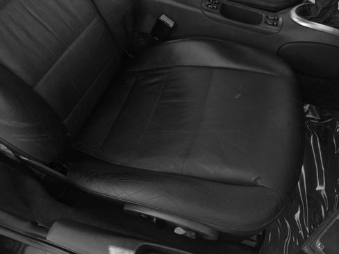 Used 1999 Porsche 911 Carrera image 32