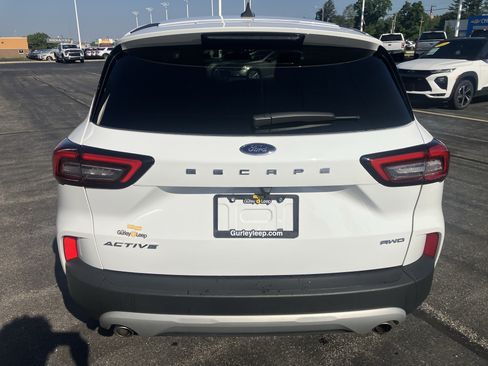 Used 2023 Ford Escape Active AWD/4WD image 6