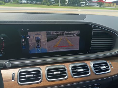 Certified 2025 Mercedes-Benz GLE 350 4MATIC image 10