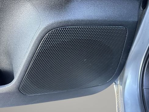 Used 2022 Toyota Tacoma SR5 image 18