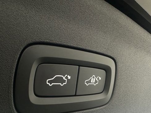 Certified 2021 Polestar Polestar 2 image 28