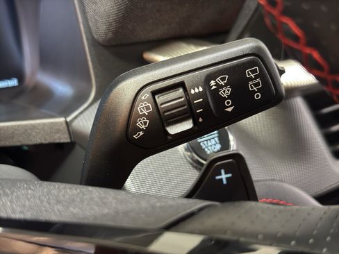Used 2025 Ford Explorer ST AWD/4WD image 29