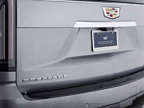 New 2026 Cadillac Escalade ESV Luxury image 14
