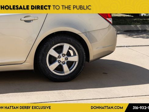 Used 2016 Chevrolet Cruze LT FWD image 30