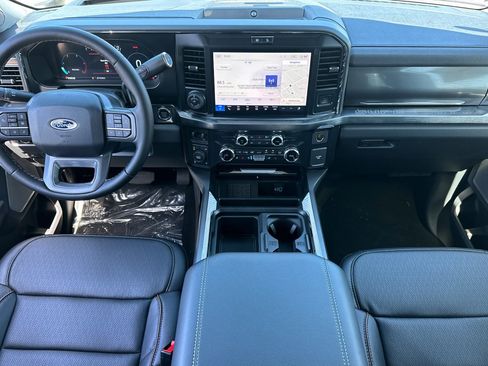 New 2025 Ford F250 Lariat w/ Lariat Ultimate Package AWD/4WD image 12