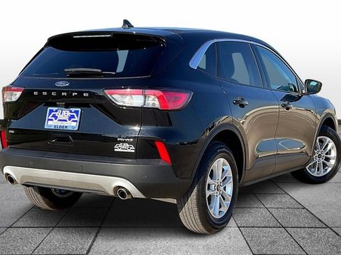 Used 2021 Ford Escape SE image 13