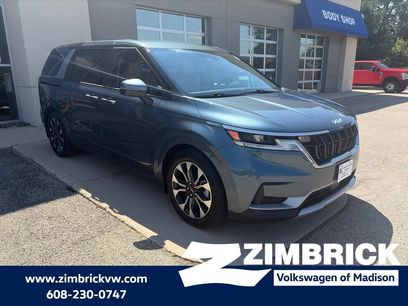Used 2024 Kia Carnival EX
