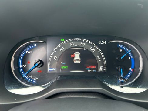 Used 2025 Toyota RAV4 LE AWD/4WD image 14