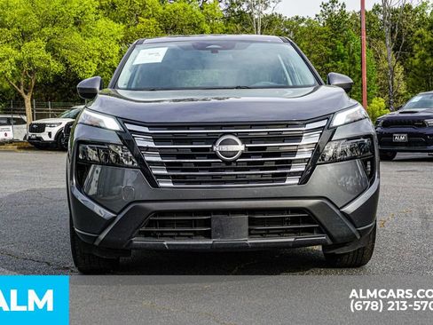 Used 2025 Nissan Rogue SV image 10