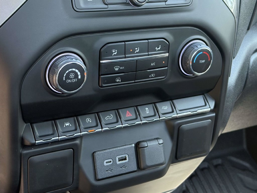 Used 2025 Chevrolet Silverado 1500 W/T RWD image 12