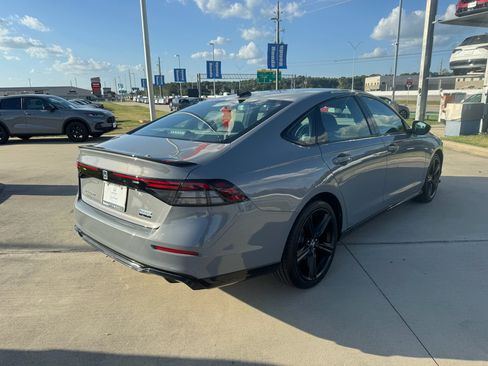 Certified 2024 Honda Accord Sport image 8
