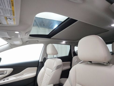 Used 2020 Nissan Murano Platinum image 34