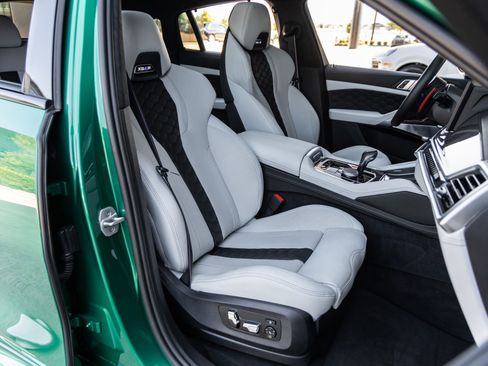 Used 2025 BMW X6 M Competition w/ Executive Package image 46