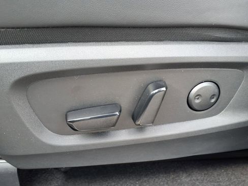 New 2026 Nissan Pathfinder Platinum image 25