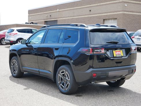 New 2026 Jeep Cherokee Limited image 3