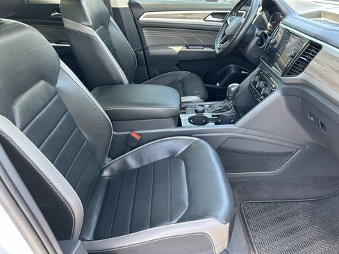 Used 2021 Volkswagen Atlas SEL Premium AWD/4WD image 9