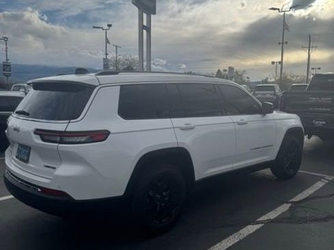 Used 2023 Jeep Grand Cherokee L Limited image 4