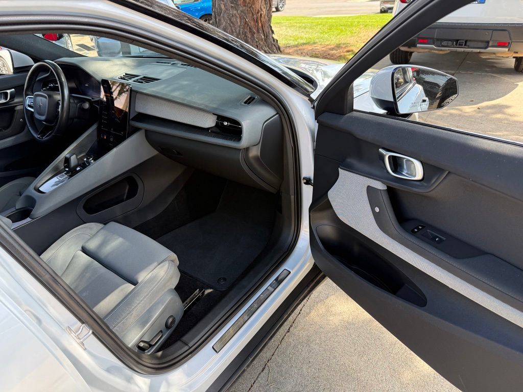 Used 2022 Polestar Polestar 2 w/ Performance Package AWD/4WD image 17