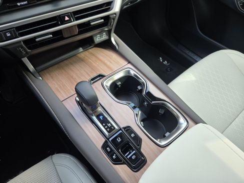 New 2026 Lexus RX 350h AWD/4WD image 9