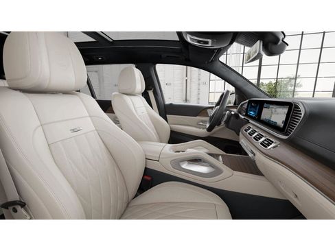 New 2026 Mercedes-Benz GLS 63 AMG 4MATIC image 4