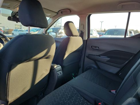 Certified 2023 Nissan Kicks SV image 14