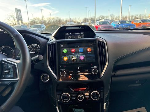 Used 2023 Subaru Forester Touring image 16