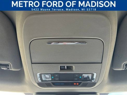Certified 2025 Ford F250 Lariat w/ Black Appearance Package AWD/4WD image 33