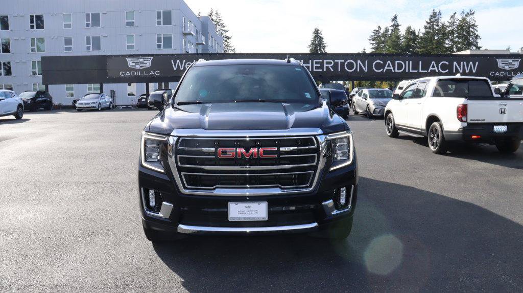 Used 2023 GMC Yukon SLT w/ SLT Premium Package AWD/4WD image 11