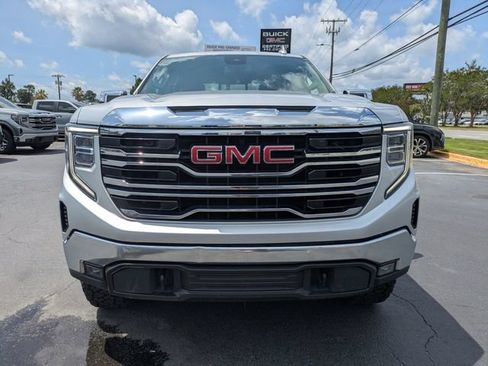 Used 2022 GMC Sierra 1500 SLT AWD/4WD image 11