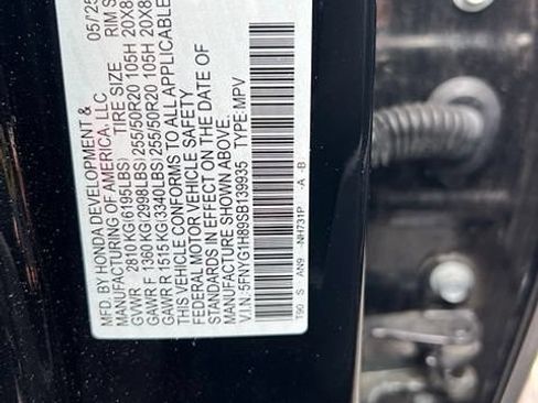 Used 2025 Honda Pilot Elite image 5