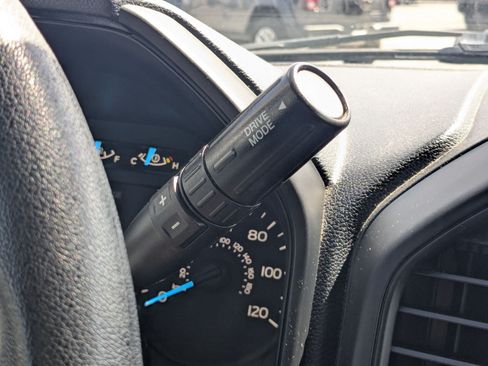 Used 2019 Ford F150 XL w/ Equipment Group 101A Mid AWD/4WD image 25