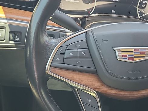 Used 2019 Cadillac XT5 Platinum AWD/4WD image 21