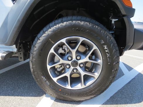 New 2025 Jeep Wrangler Sport S image 10